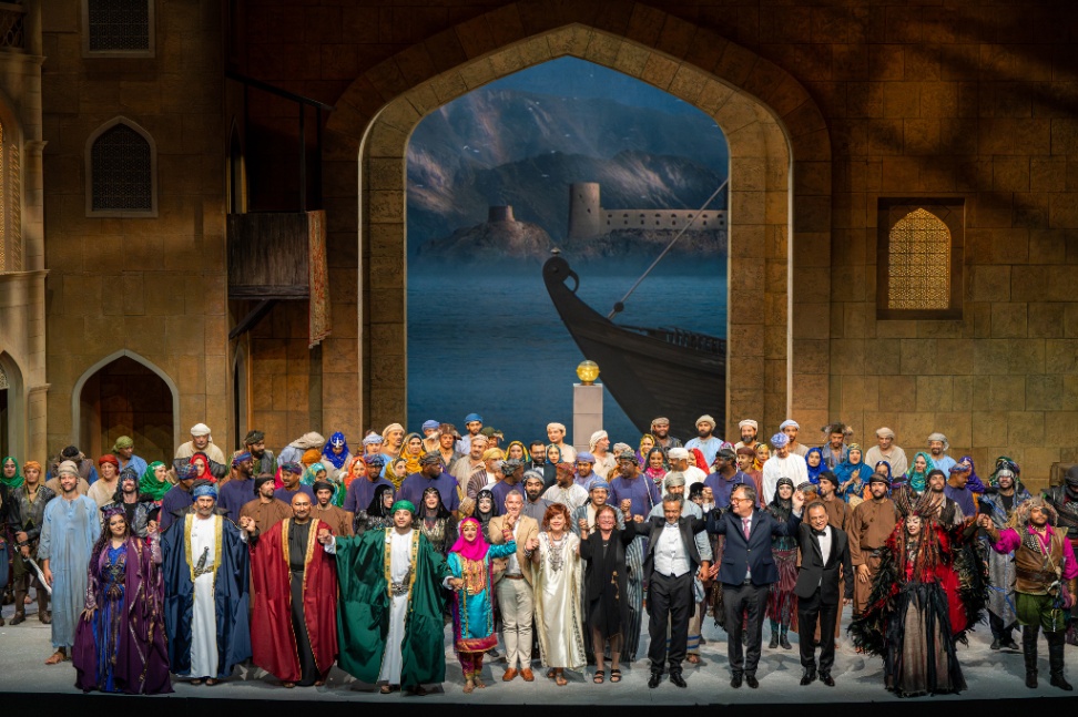 Opera cast in final bow
